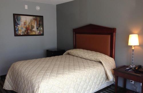Murfreesboro Hotel | Safari Inn - Murfreesboro