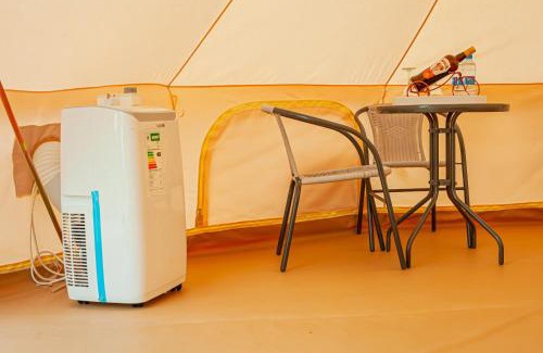 Livingstone Otro | safari tent