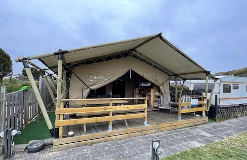 IJmuiden Chalet De Esquí | Safaritent IJmuiden aan Zee