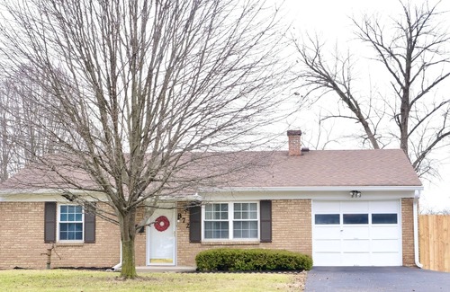 Finneytown Casa | Safe, Clean Ranch Style Home in Cincinnati Ohio