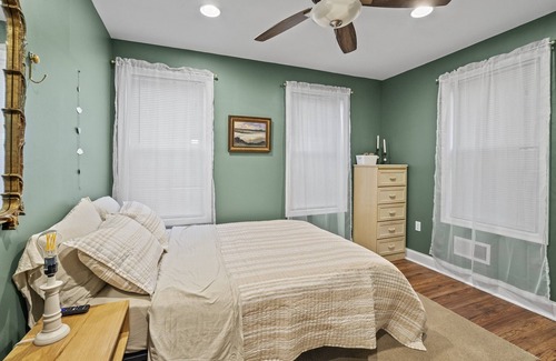 Federal Hill Casa | Safe Home w/ Rooftop Deck in Vibrant Federal Hill