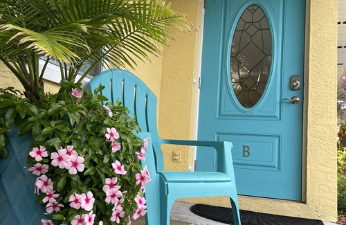 Safety Harbor Casa | Safety Harbor - Tropical Oasis