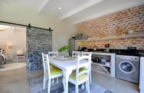 Sandbaai Apartamento | SAFFRON COTTAGE