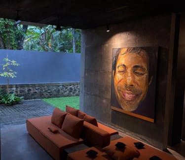 Nalagasdeniya Hotel | Saffron Robes Living