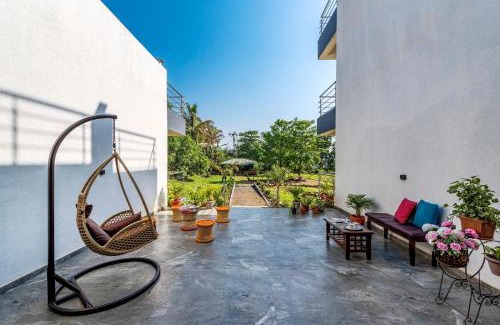 Malkhed Casa | SaffronStays Lakeview Nivara - Farm Stay Villa with Private Pool near Pune
