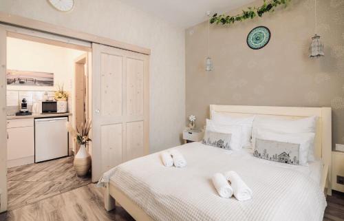 Mosonmagyarovar Apartamento | Safit Mandala - Romantic City Apartment near Flexum Thermal Spa