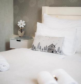 Mosonmagyarovar Apartamento | Safit Mandala - Romantic City Apartment near Flexum Thermal Spa