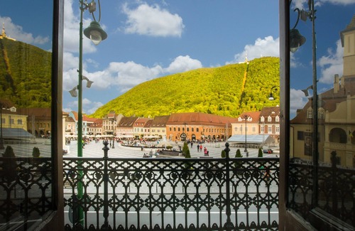 Brasov City Centre Apartamento | Safrano Palace