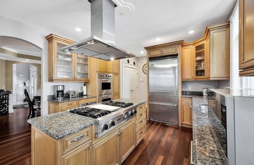 Sagamore Beach Casa | Sagamore Manor - Luxury XL Cape Retreat, Heated Pool, Minutes to Beaches!