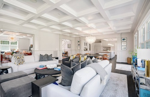 Sagaponack Casa | Sagaponack's Premier Summer Retreat 6 Bedrooms 6.5 Baths