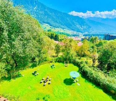 Buxar Hotel | Sagar Heritage Resort, Near Mall Road Manali