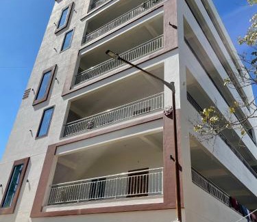 Bommasandra Apartamento | SAGAR NIWAS-1BHK and 2BHK short stay flats - NH HCL EC Bommasandra