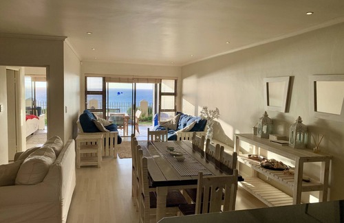 De Kelders Apartamento | Sage at Whale Cove - Sea Facing Apartment