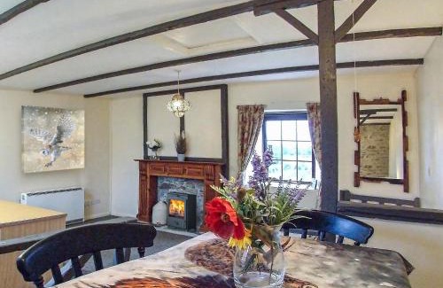 Truro Casa | Sage Cottage