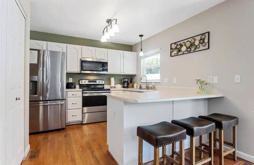 O'Fallon Casa | Sage Haven Ranch Retreat, Yard, Fire Pit, BBQ, Office space, Close to shopping