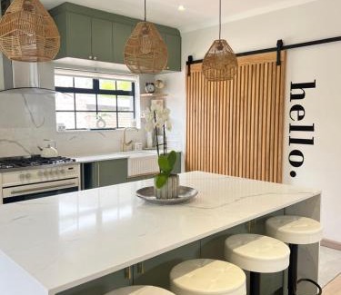 Redhill Casa | Sage Serenity Retreat