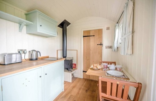 Framlingham Apartamento | Sage Shepherds Hut at Boundary Farm, Framlingham