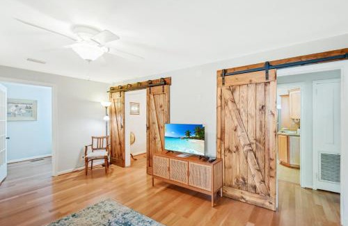 Saint Simons Heights Casa | Sago Palm Cottage