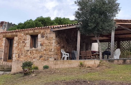 Vico Casa | Sagone sheepfold-style house 180° sea view