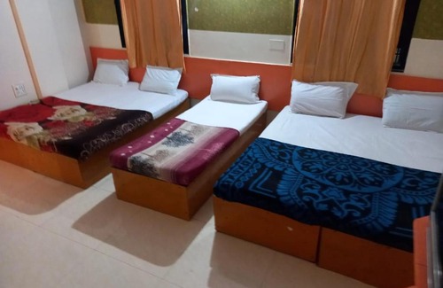 Shirdi Casa | Sai dwar hotel