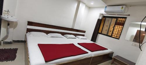 Shirdi Casa | Sai Ganesh Guest House