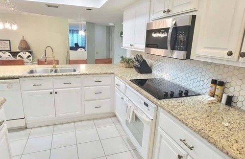 South Padre Island Apartamento | Saida 4303 2 Bedroom Home by RedAwning