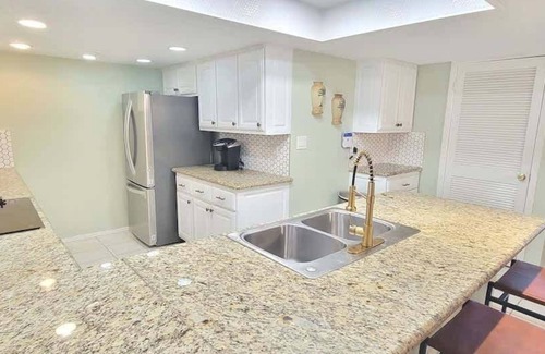 South Padre Island Apartamento | Saida 4303 2 Bedroom Home by RedAwning