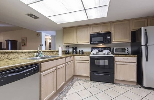 South Padre Island Apartamento | Saida Towers Iii- 3101 3 Bedroom Condo by RedAwning