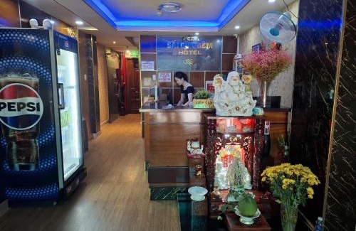 Phu Nhuan Hotel | SaiGon Night Hotel
