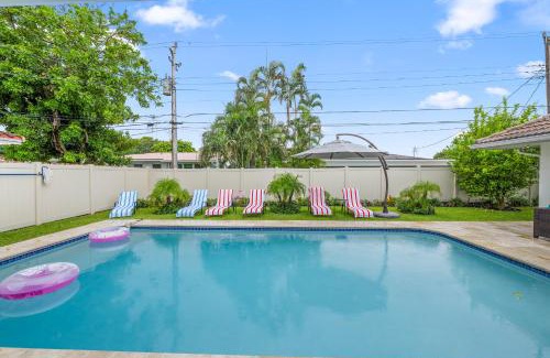Imperial Point Casa | Sail Away Beach Cottage