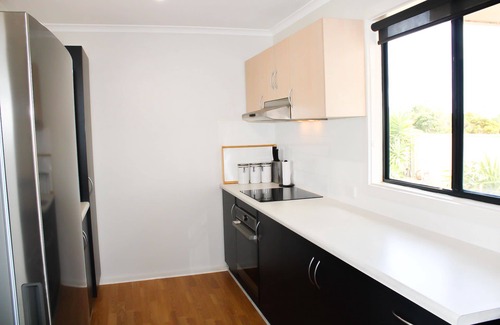 Waterhouse Casa | Sail Away - Great Entertainer