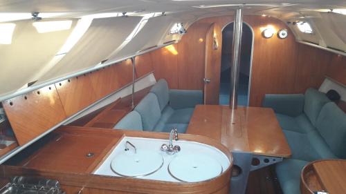 Le Grau-Du-Roi Alquiler De Eote | Sailboat for sea ride or instructor class