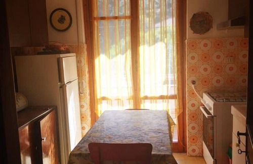 Rostio Apartamento | Sailboat House: cozy with garden and parking space