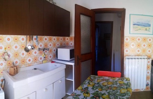 Rostio Apartamento | Sailboat House: cozy with garden and parking space
