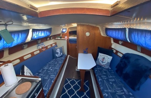 Harbor Alquiler De Eote | **Sailboat Oasis to take in the Views! Currently in San Pedro 8-29--10-31**