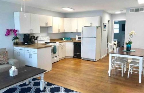 Stuart Apartamento | Sailfish Suites - 11 - pet friendly