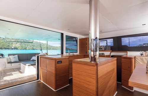 Charlotte Amalie Alquiler De Eote | Sailing British Virgin Islands, Starts at 16K, Crew, Dining / Drink Package.