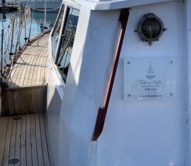 Alghero Alquiler De Eote | Sailing Nights Boat&breakfast