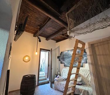 Duino-Aurisina Apartamento | Sailor Nest - Casetta carsica Aurisina