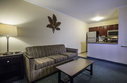 Rocky Point Apartamento | Sailport Waterfront Suites