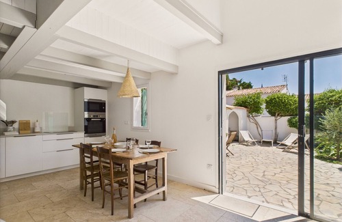 Saint-Clement-des-Baleines Chalet De Esquí | Saint-Clément, 400m de la playa, centro del pueblo