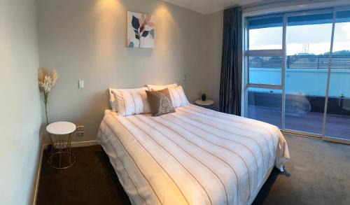 New Plymouth Apartamento | Saint Aubyn Retreat