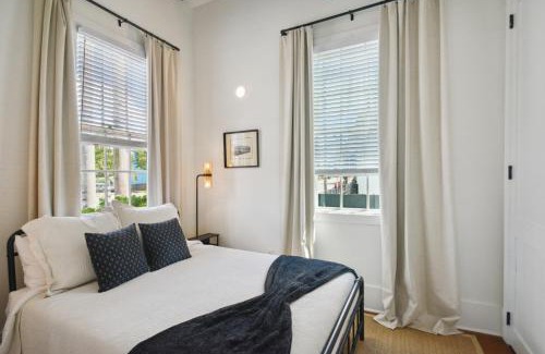 Faubourg Marigny Casa | Saint Claude Stunner