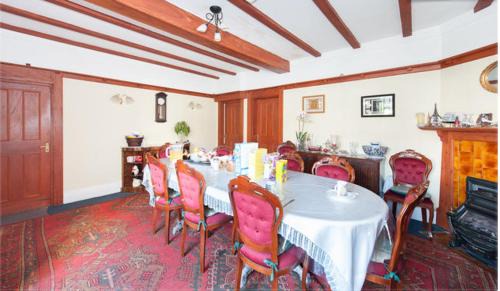 Mapesbury Casa | Saint Gabriel's Road Guesthouse