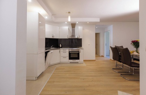 Shiligarnika Hotel | Saint George Palace