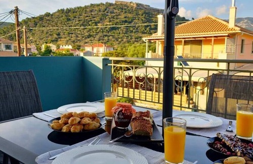 Mazarakata Villa | Saint Georgio Castle View Villa