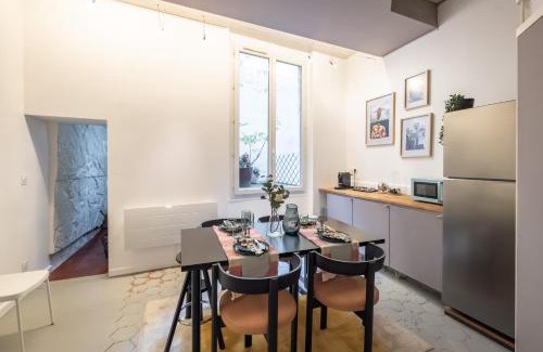 Les Halles Apartamento | Saint-Honore - Art Deco Flat - Sleeps 5P