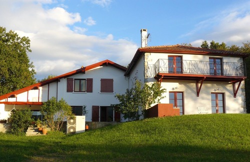 Ciboure Casa | ESPELETENIA, gran casa de campo reformada rodeada de naturaleza, en las alturas de Ciboure