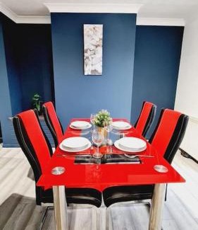 Stone Casa | Saint Johns 3-bedroom House-Greater London