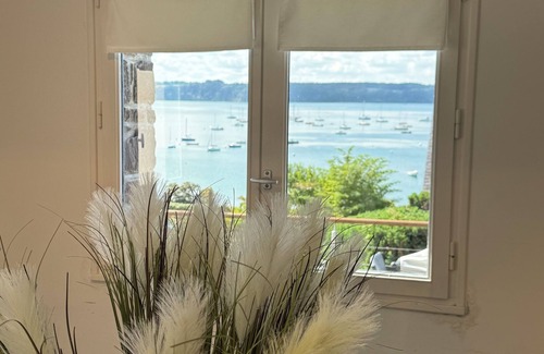 Saint-Suliac Casa | Saint-Malo, Brittany, France the marine villa in Saint-Suliac